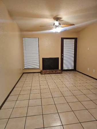 $990 | 13480 South Thorntree Drive, Unit 316, Houston, TX 77015