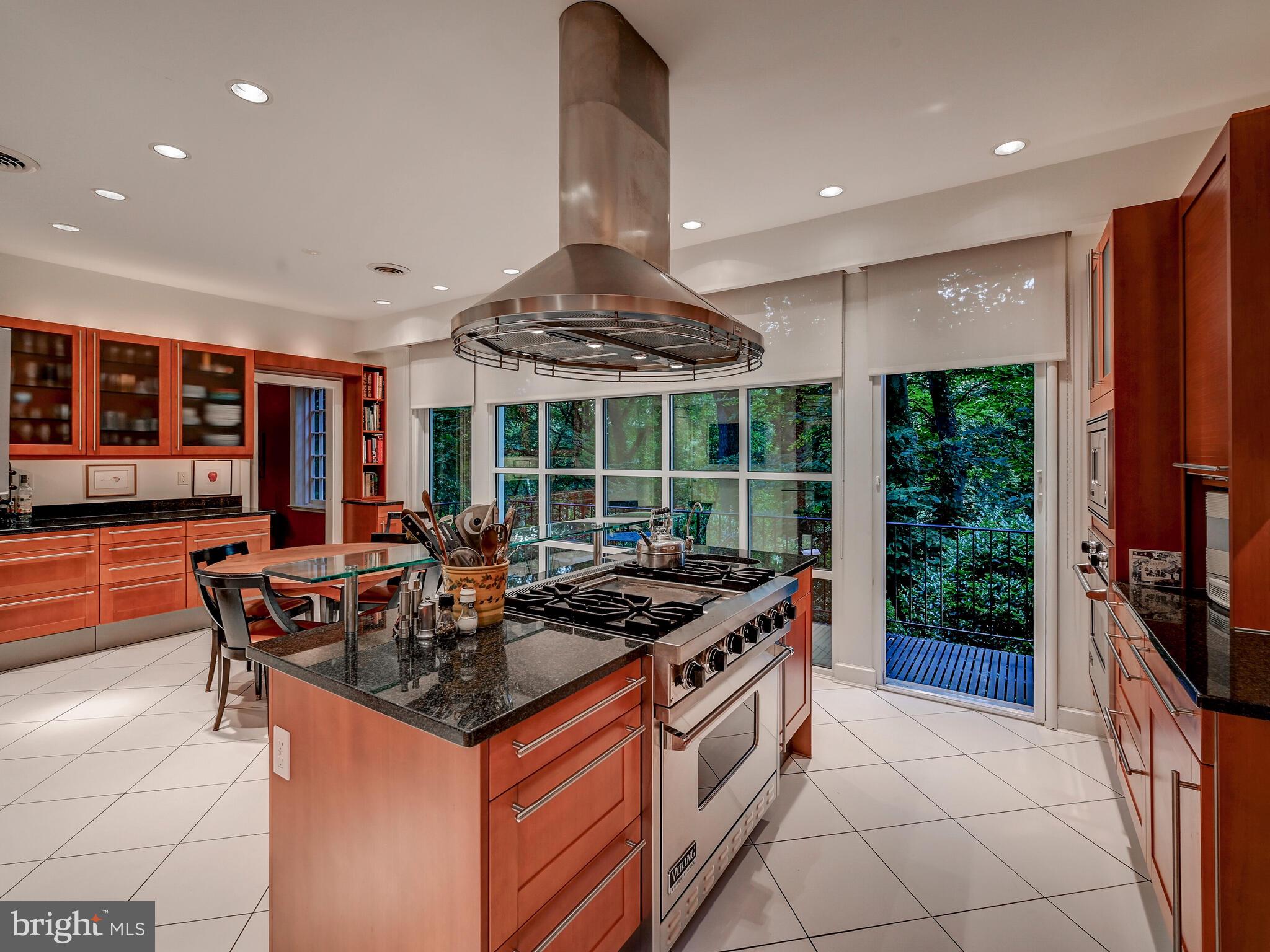 1013 Poplar Hill Road Baltimore, MD 21210 - Photo 18 of 73 Gallery Image 18
