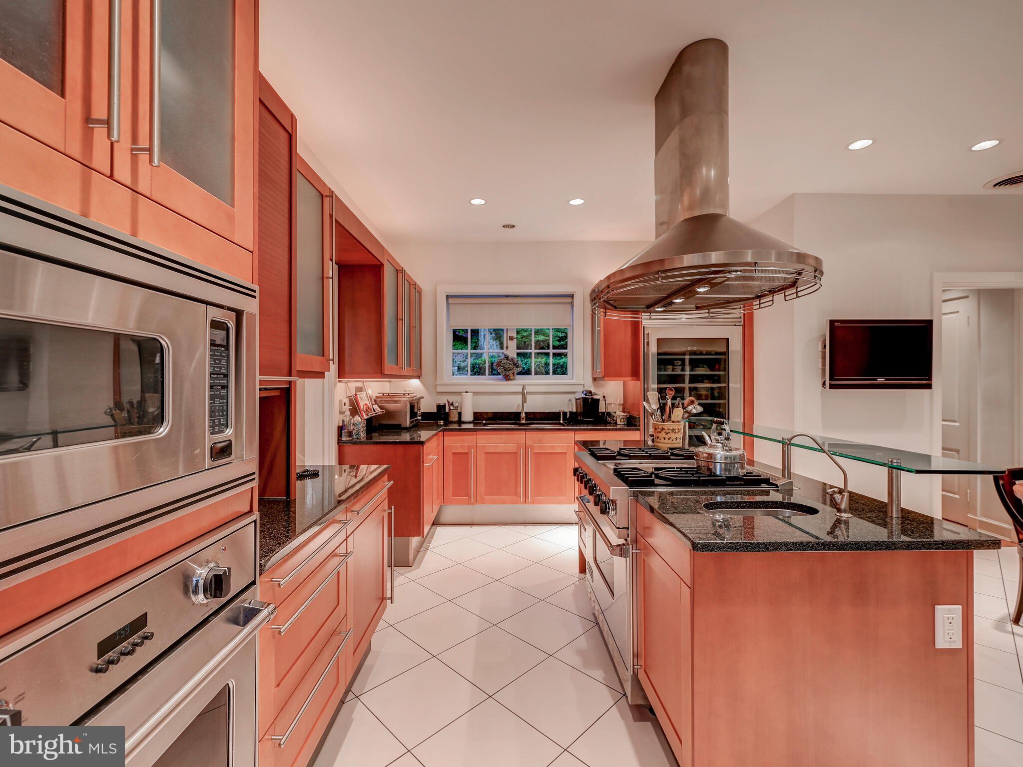 1013 Poplar Hill Road Baltimore, MD 21210 - Photo 20 of 73 Gallery Image 20