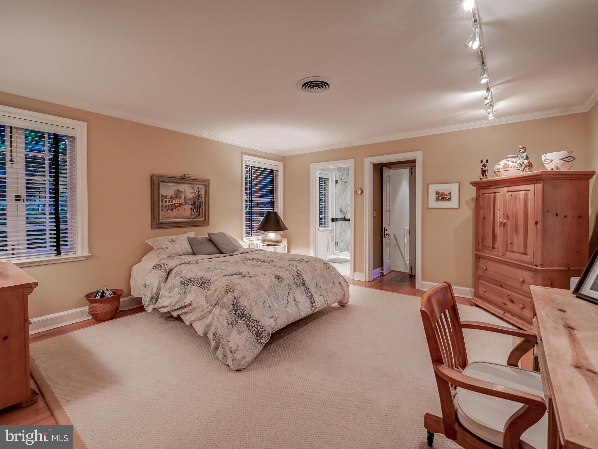 1013 Poplar Hill Road Baltimore, MD 21210 - Photo 29 of 73 Gallery Image 29