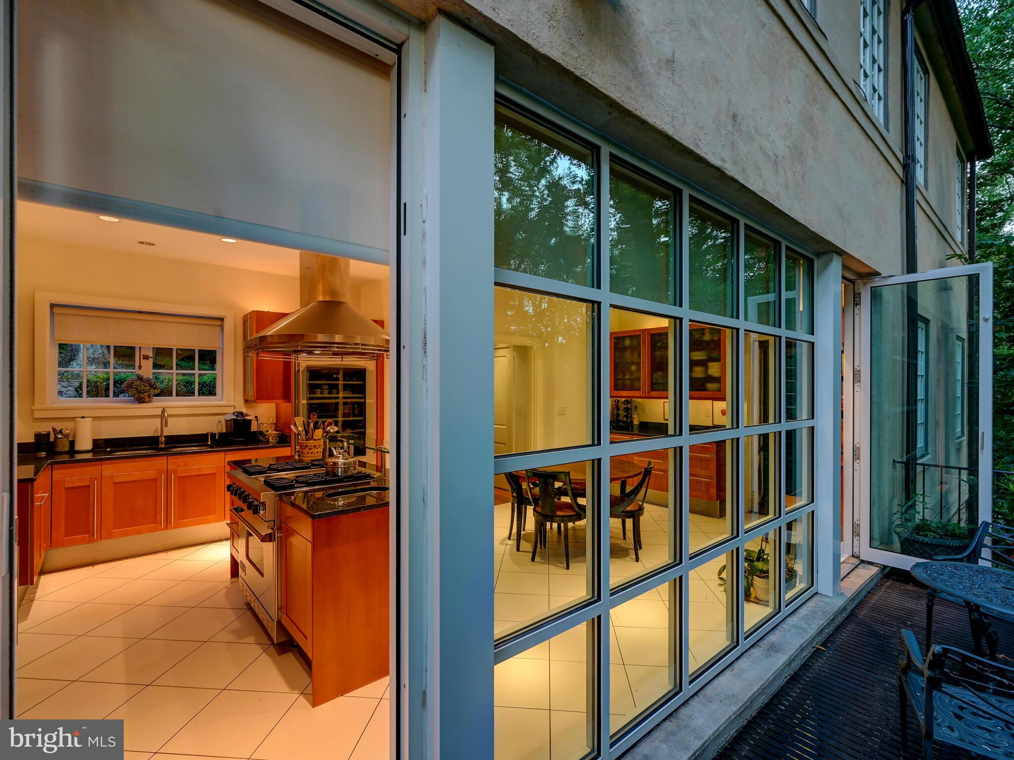 1013 Poplar Hill Road Baltimore, MD 21210 - Photo 45 of 73 Gallery Image 45