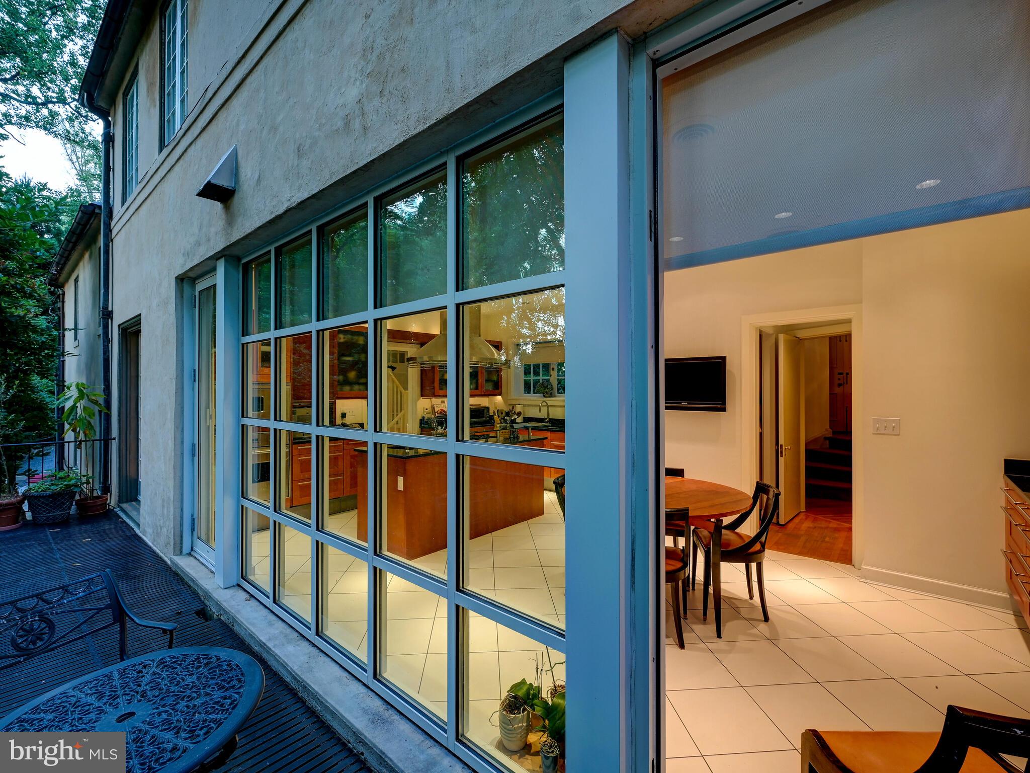 1013 Poplar Hill Road Baltimore, MD 21210 - Photo 46 of 73 Gallery Image 46