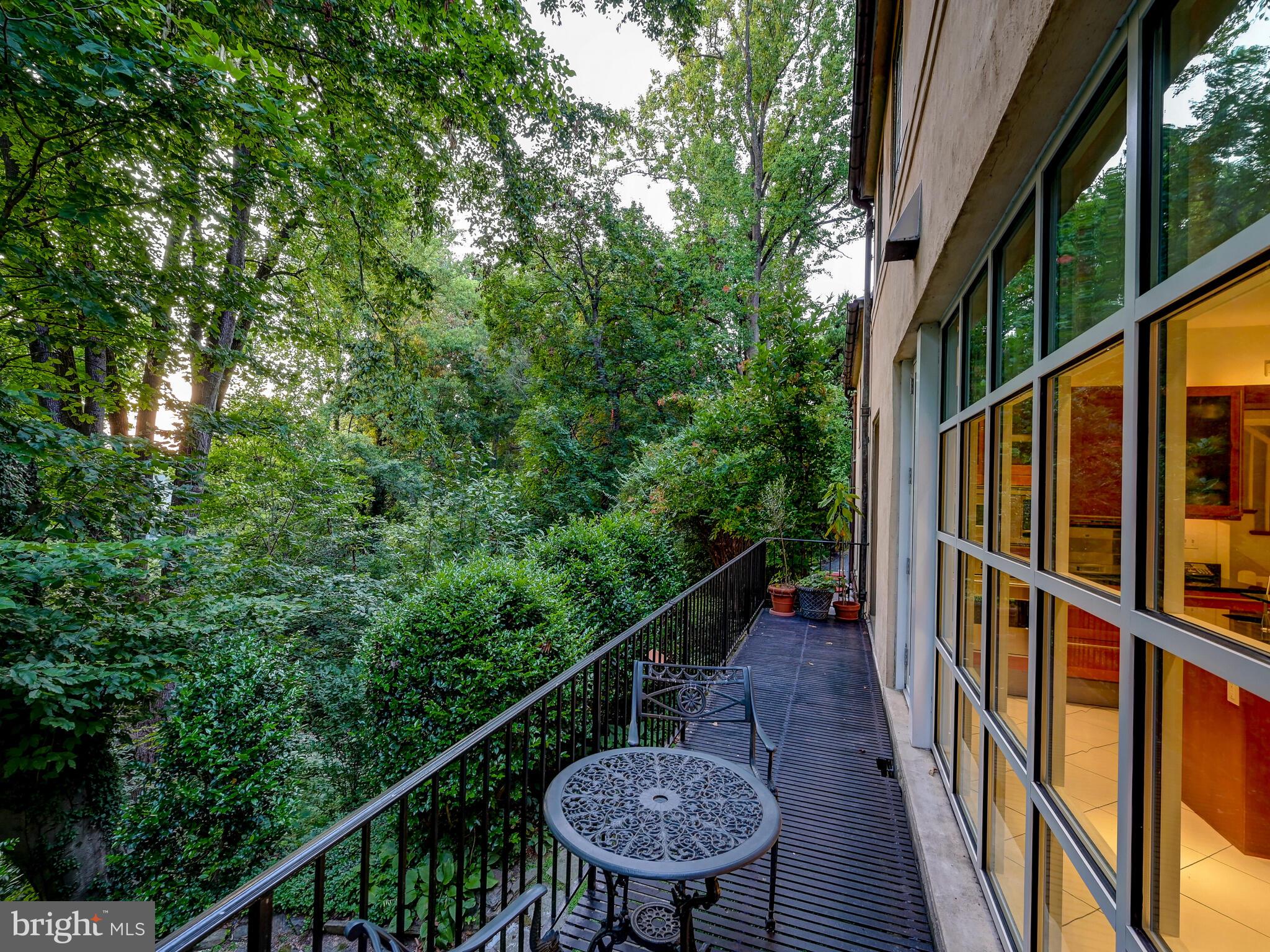 1013 Poplar Hill Road Baltimore, MD 21210 - Photo 47 of 73 Gallery Image 47