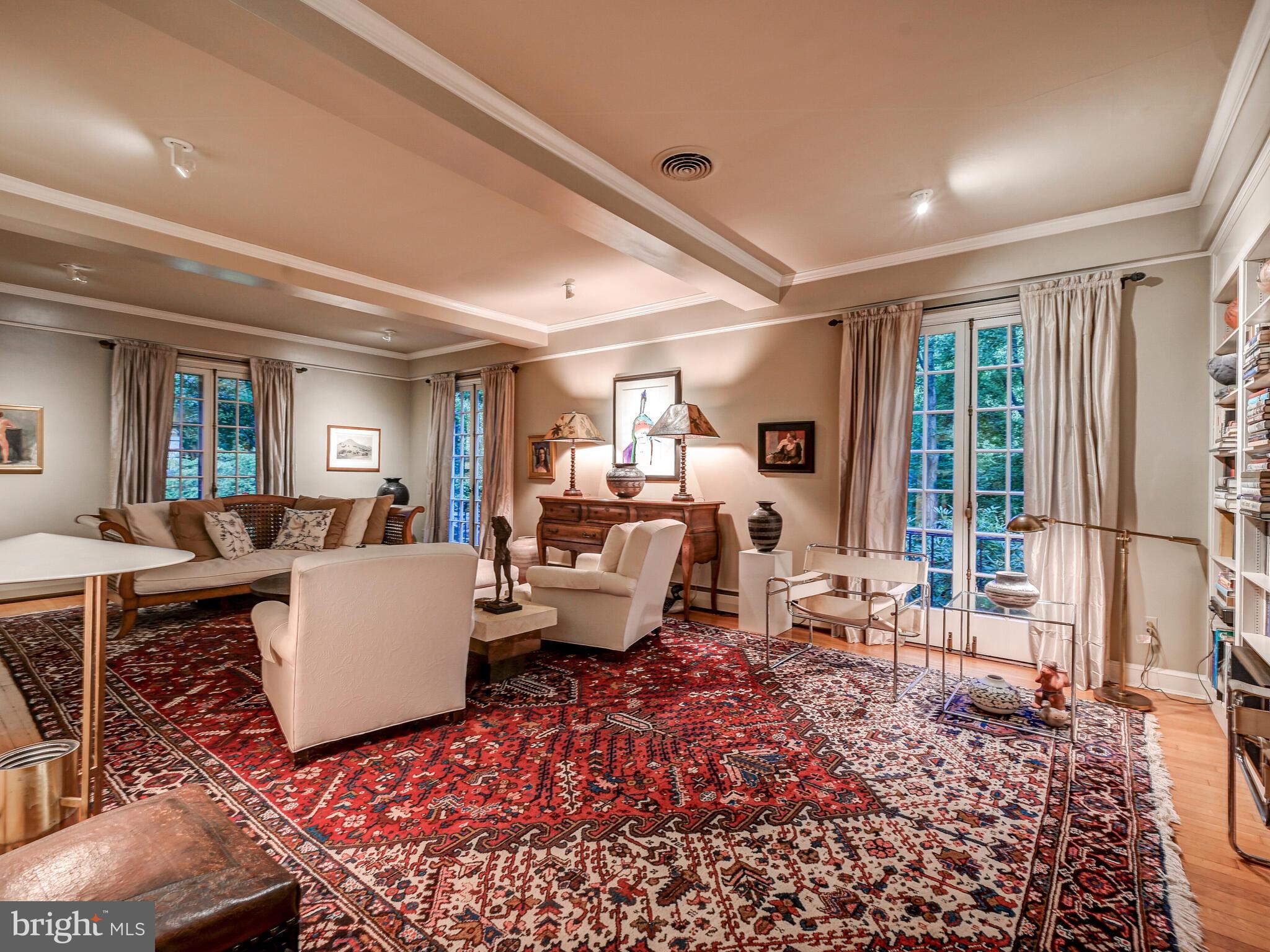 1013 Poplar Hill Road Baltimore, MD 21210 - Photo 9 of 73 Gallery Image 9
