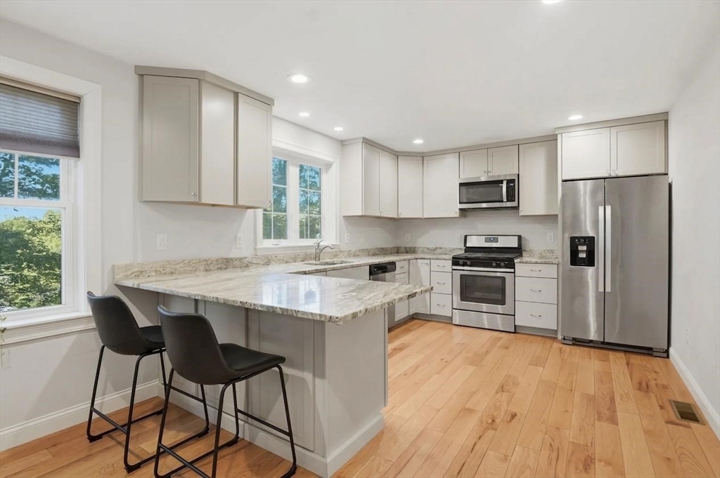 53 Cambridge Street Ayer, MA 01432 - Photo 11 of 32