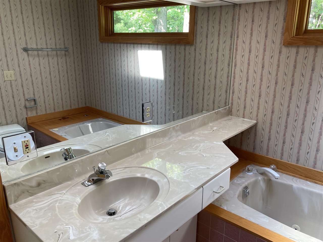 3755 Prouty Road Traverse City, MI 49686 - Photo 25 of 57 1887106-24.JPG
