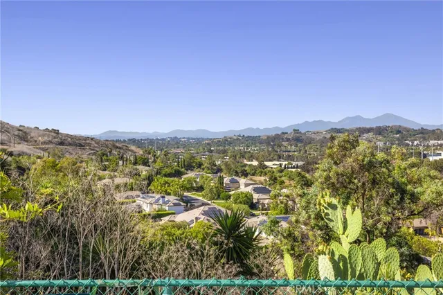 $4,625,000 | 31527 Aguacate Road, San Juan Capistrano, CA 92675