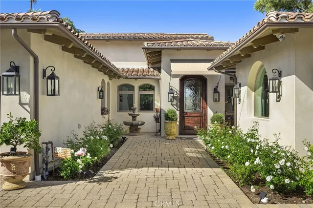 $4,625,000 | 31527 Aguacate Road, San Juan Capistrano, CA 92675