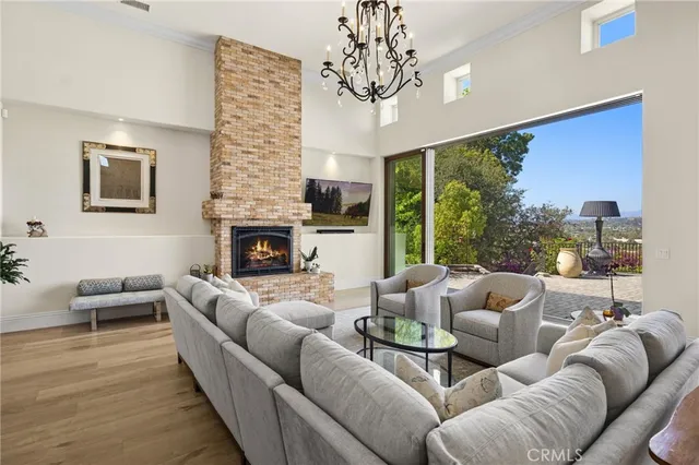 $4,625,000 | 31527 Aguacate Road, San Juan Capistrano, CA 92675