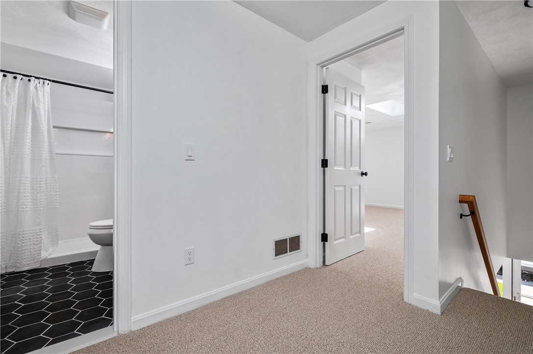 161 West Shore Road, Unit B2 Warwick, RI 02889 - Photo 21 of 33
