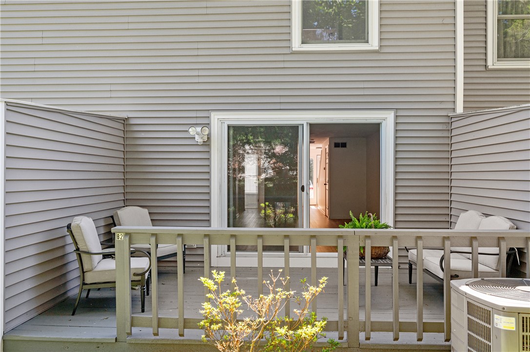 161 West Shore Road, Unit B2 Warwick, RI 02889 - Photo 24 of 33
