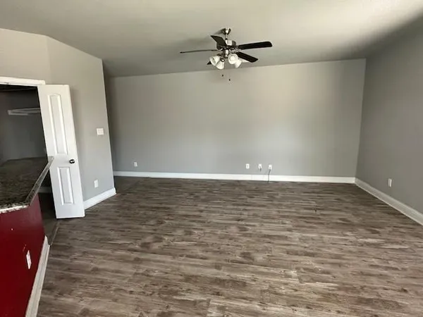 $1,900 | 623 Dogwood Drive, Greenville, TX 75402