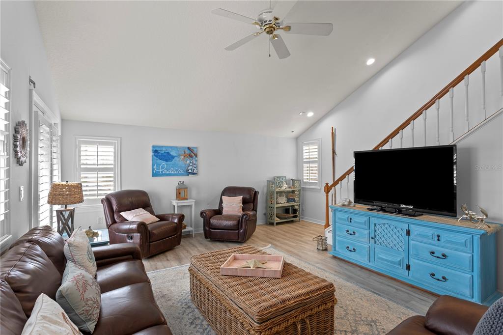 13095 Gulf Lane Madeira Beach, FL 33708 - Photo 22 of 41