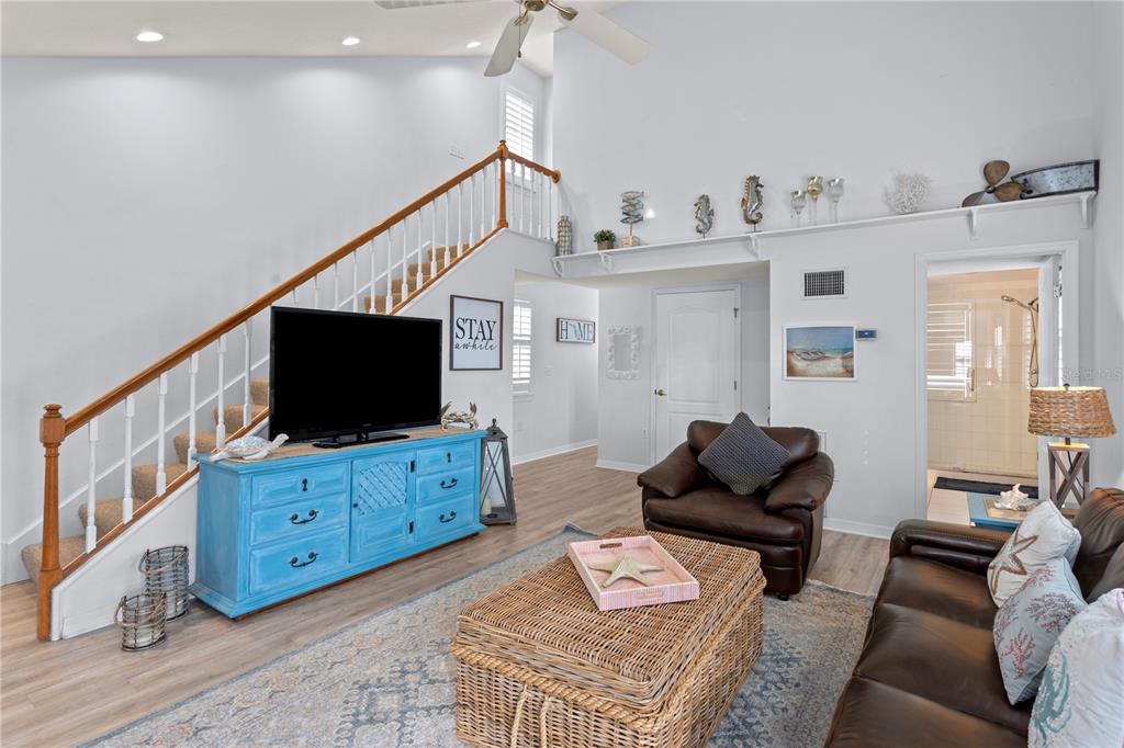 13095 Gulf Lane Madeira Beach, FL 33708 - Photo 23 of 41