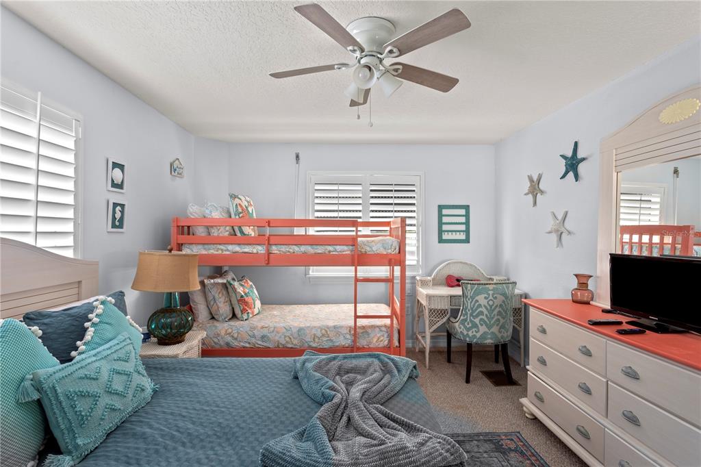 13095 Gulf Lane Madeira Beach, FL 33708 - Photo 27 of 41