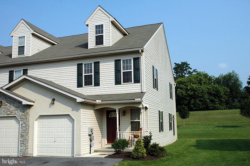 774 Sylvan Road Lancaster, PA 17601 - Photo 1 of 13 Gallery Image 1