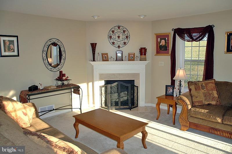 774 Sylvan Road Lancaster, PA 17601 - Photo 4 of 13 Gallery Image 4