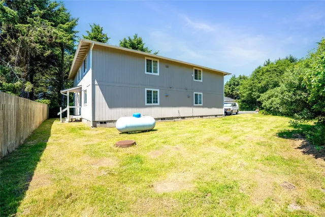 $115,000 | 839 Tidelands Court, Unit G, Ocean Shores, WA 98569