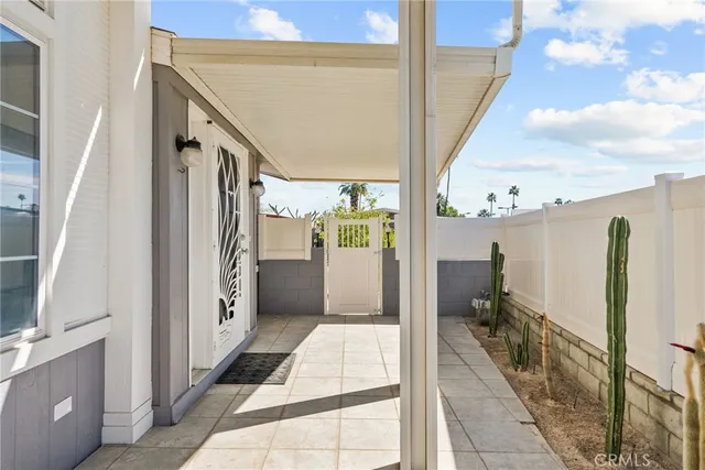 a view of a entryway