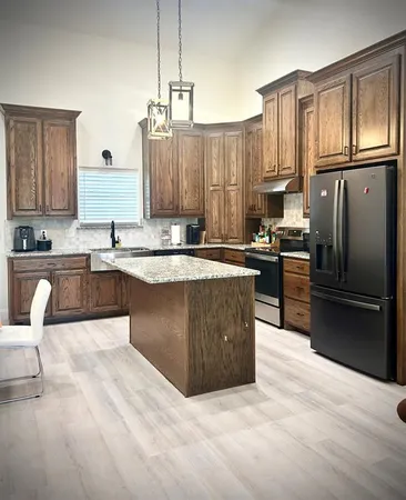 $2,250 | 469 Rs County Road 1605, Point, TX 75472