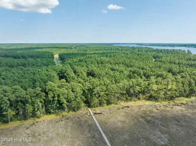 $85,000 | 127 Garbacon Drive, Beaufort, NC 28516