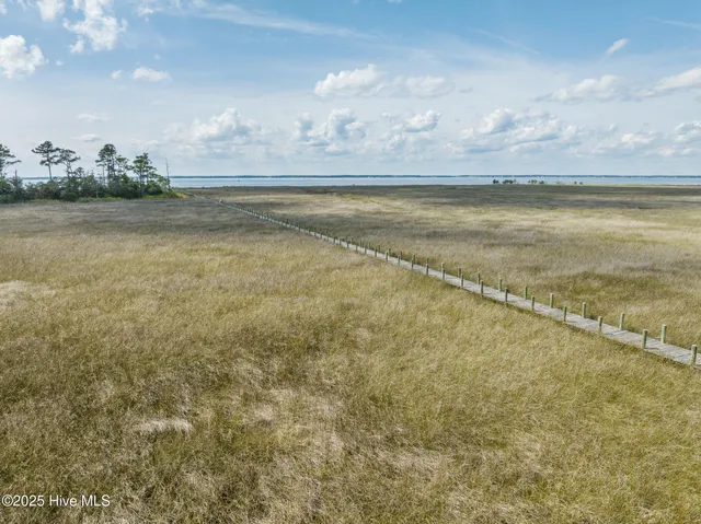 $85,000 | 127 Garbacon Drive, Beaufort, NC 28516