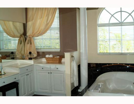 19161 Skyridge Circle Boca Raton, FL 33498 - Photo 13 of 16 Additional Photo