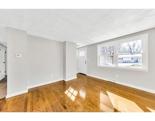 91 Hudson Street Springfield, MA 01118 - Photo 11 of 25