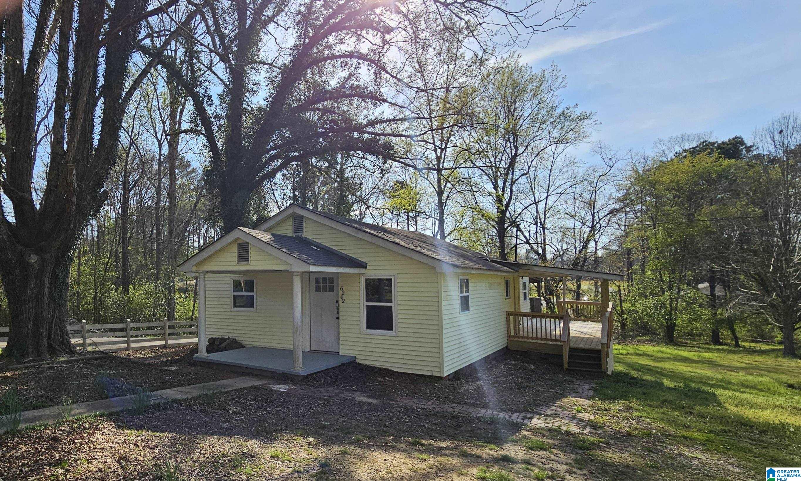 6242 Swann Road Mount Olive, AL 35117 - Photo 2 of 12