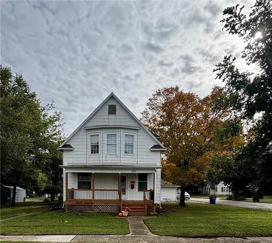 $129,000 | 1123 West Main Street, Chanute, KS 66720