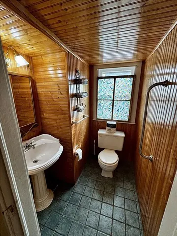 $129,000 | 1123 West Main Street, Chanute, KS 66720