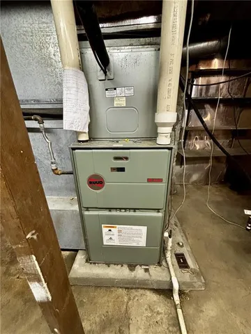 $129,000 | 1123 West Main Street, Chanute, KS 66720