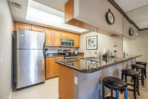 $2,000 | 622 Waterside Drive, Hypoluxo, FL 33462