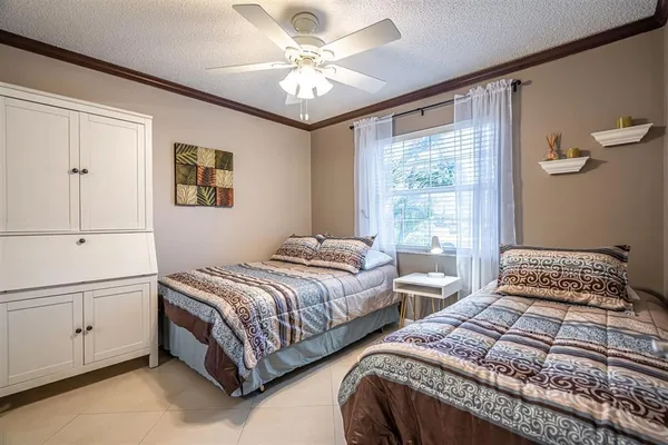 $2,000 | 622 Waterside Drive, Hypoluxo, FL 33462