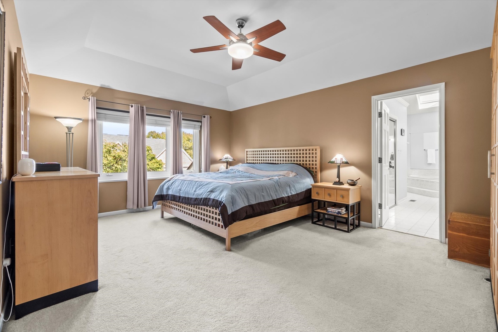 3555 Jeremy Ranch Court Naperville, IL 60564 - Photo 13 of 36 Gallery Image 13