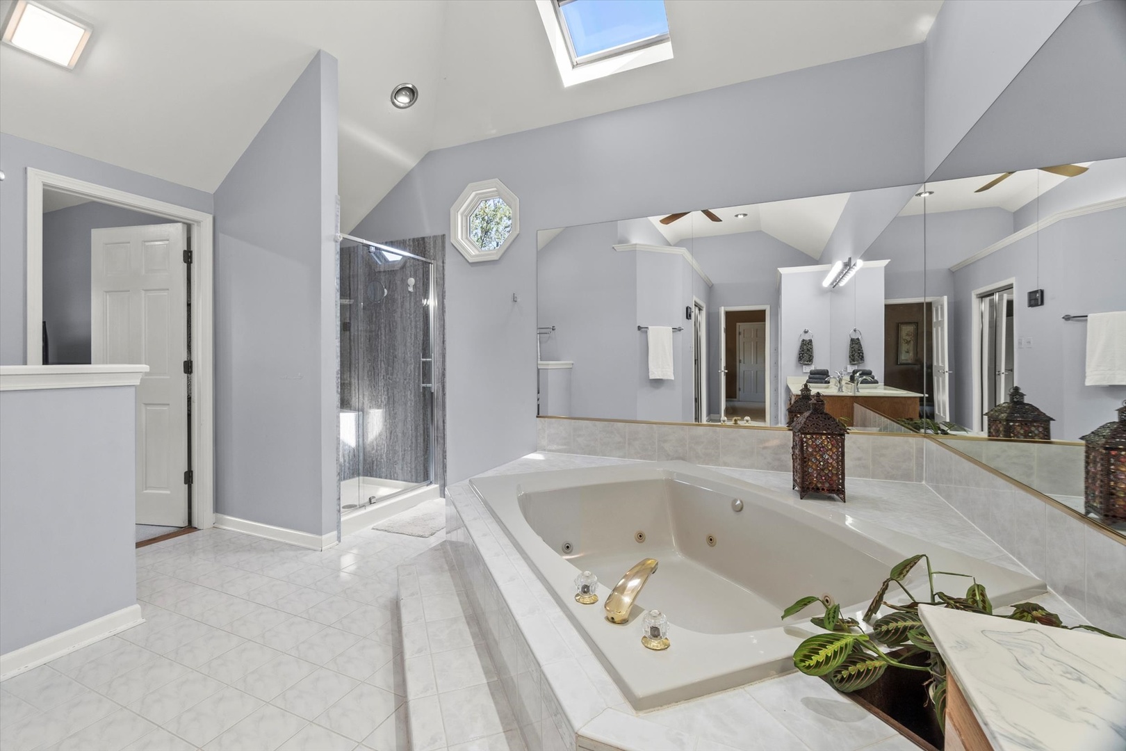 3555 Jeremy Ranch Court Naperville, IL 60564 - Photo 15 of 36 Gallery Image 15