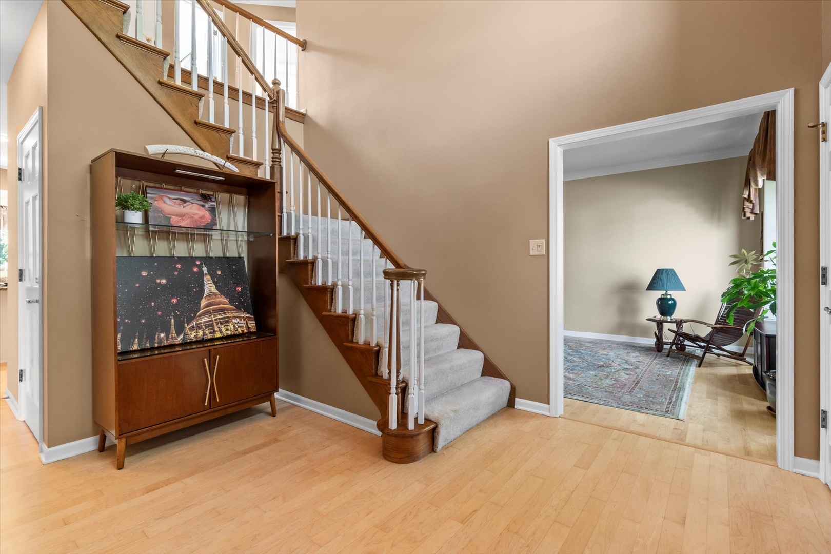 3555 Jeremy Ranch Court Naperville, IL 60564 - Photo 3 of 36 Gallery Image 3