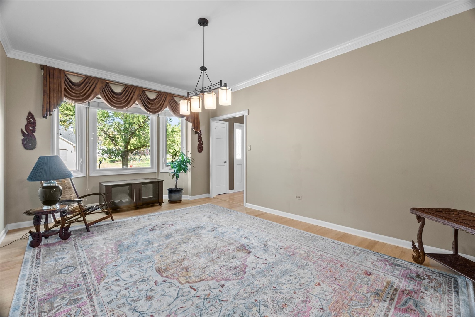 3555 Jeremy Ranch Court Naperville, IL 60564 - Photo 9 of 36 Gallery Image 9