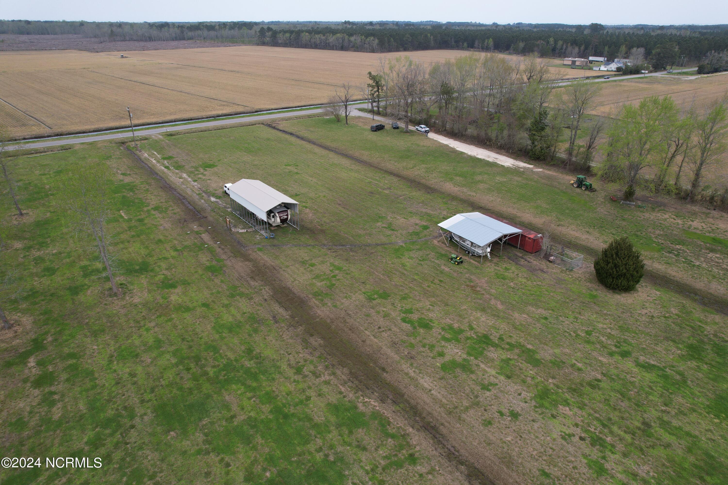 356 New Road Columbia, NC 27925 - Photo 15 of 32 j37