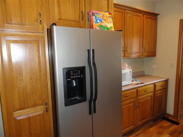 421 West Jefferson Street Decatur, IN 46733 - Photo 13 of 29