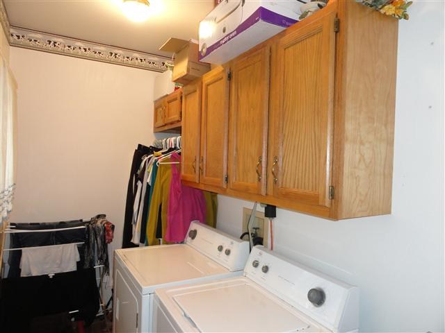 421 West Jefferson Street Decatur, IN 46733 - Photo 15 of 29