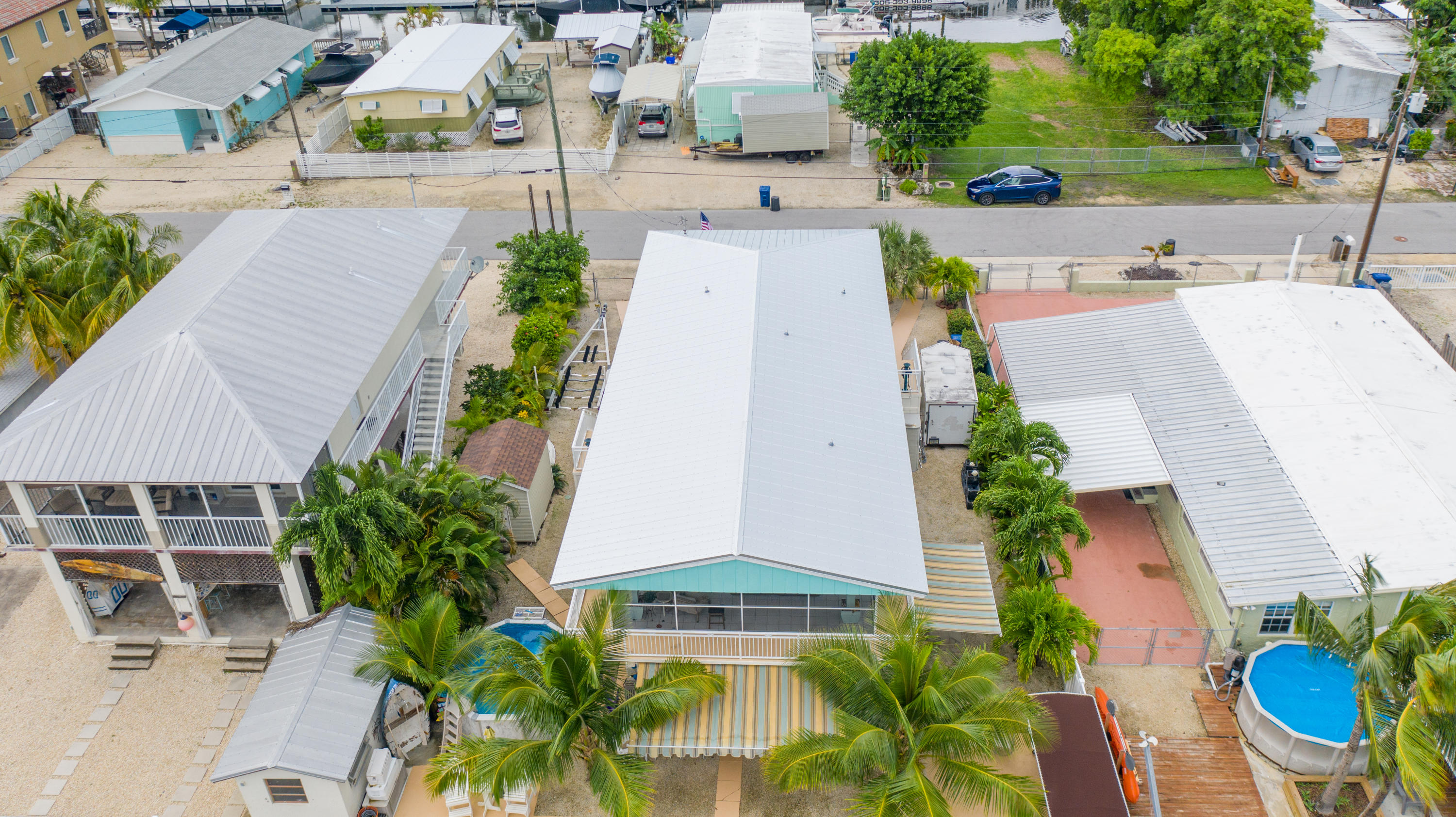 232 Upper Matecumbe Road Key Largo, FL 33037 - Photo 68 of 77 232UpperMatDJI00062