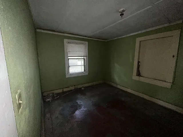 $49,900 | 302 East Wayside Avenue, Wharton, TX 77488