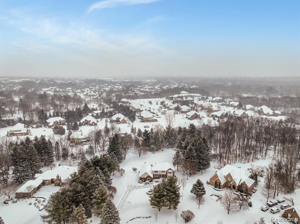 4545 Valley View Point Rochester, MI 48306 - Photo 57 of 57