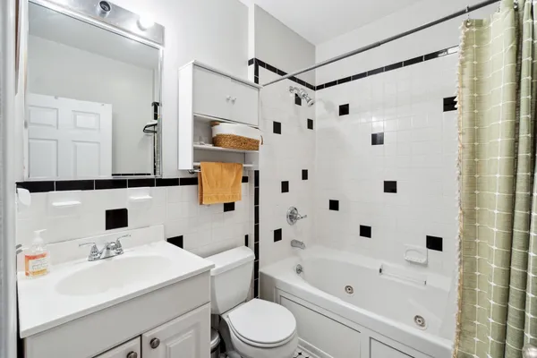 $999,000 | 81 Monroe Street, Unit 2, Hoboken, NJ 07030