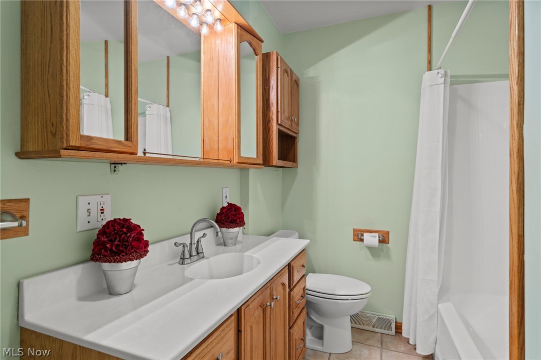 2419 Liberty Road Stow, OH 44224 - Photo 14 of 29 Gallery Image 14