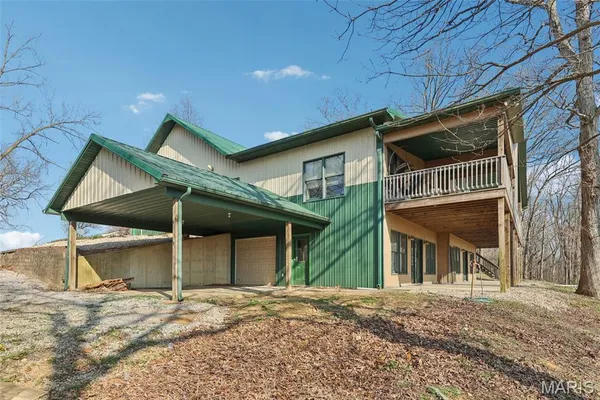 $780,000 | 102 East 725 Avenue, Mulberry Grove, IL 62262