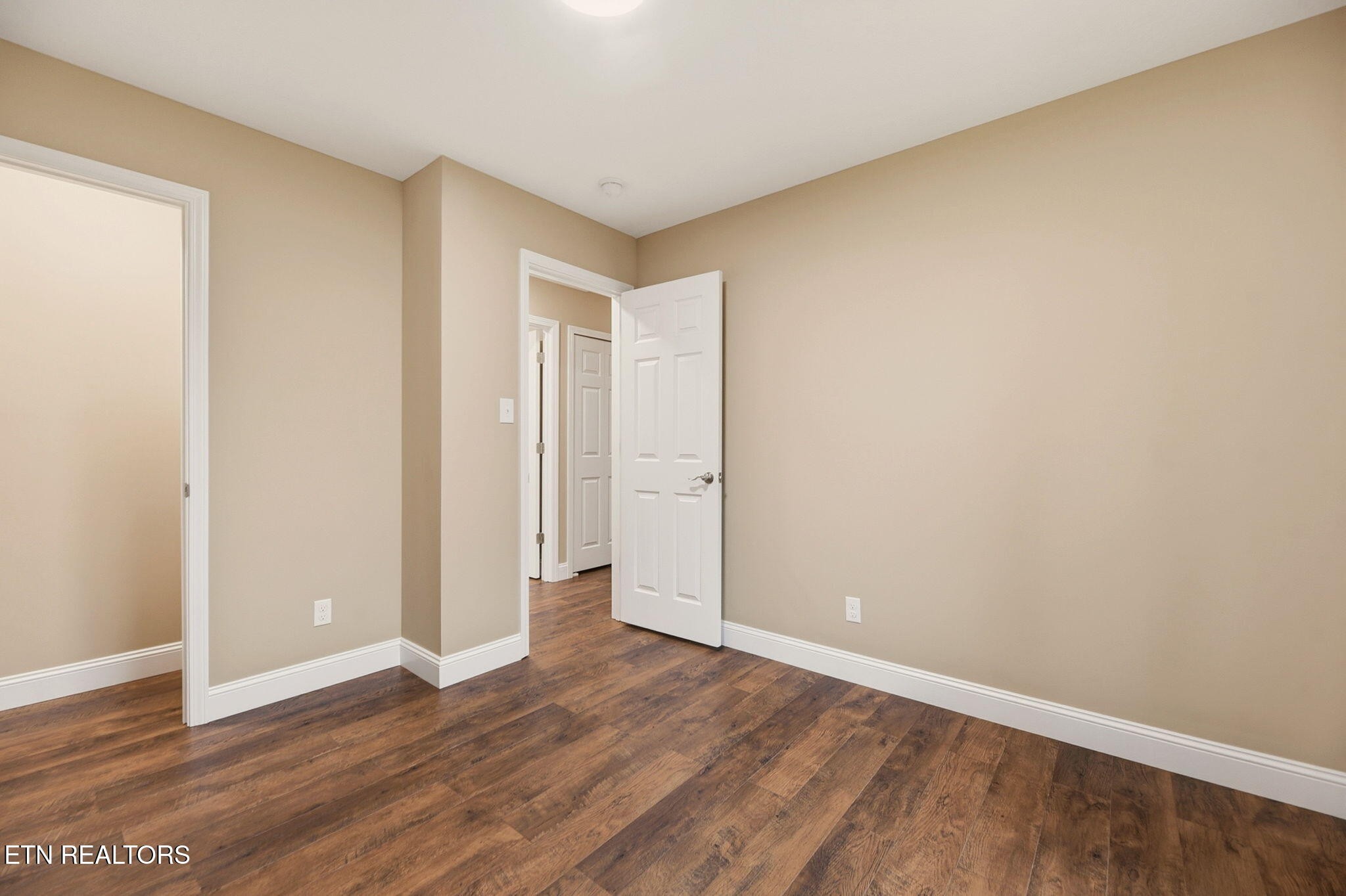 220 Nancy Lane Clinton, TN 37716 - Photo 15 of 25