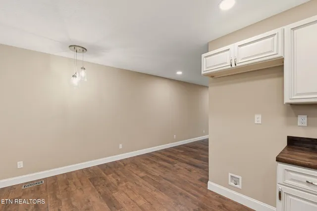 a view of an empty room