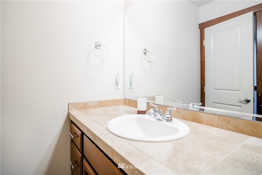 18907 4th Drive Southeast Bothell, WA 98012 - Photo 20 of 25 Gallery Image 20